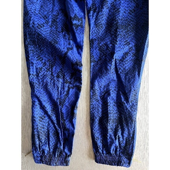 Hip and Bone Men's Blue Camo Sweatpants - Size Medium, Gently Used - Picture 15 of 15